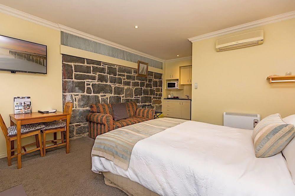 Port Boutique Accommodation 포트페어리 외부 사진
