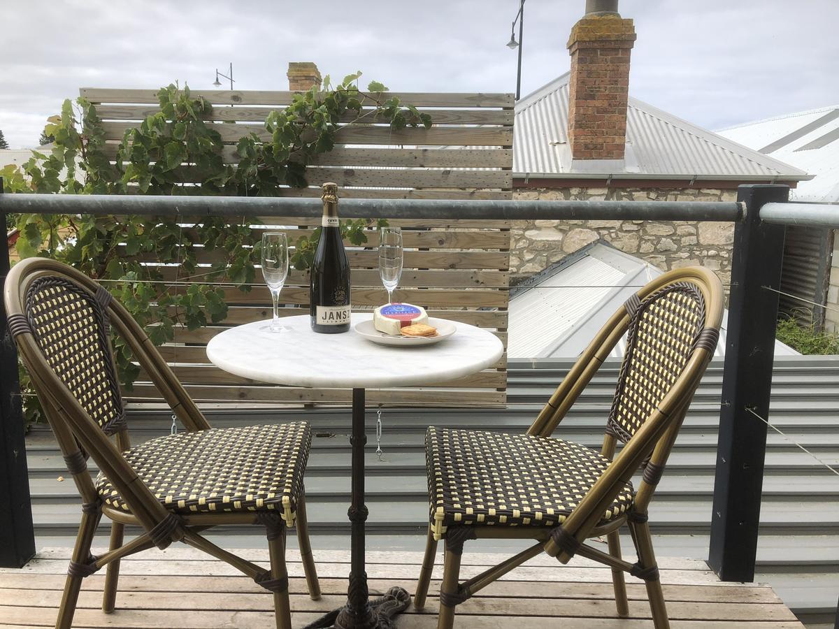 Port Boutique Accommodation 포트페어리 외부 사진